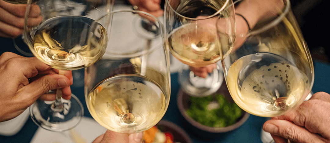 Rías Baixas on the Road: Powered by High Scores, Women, and Caldo Gallego!